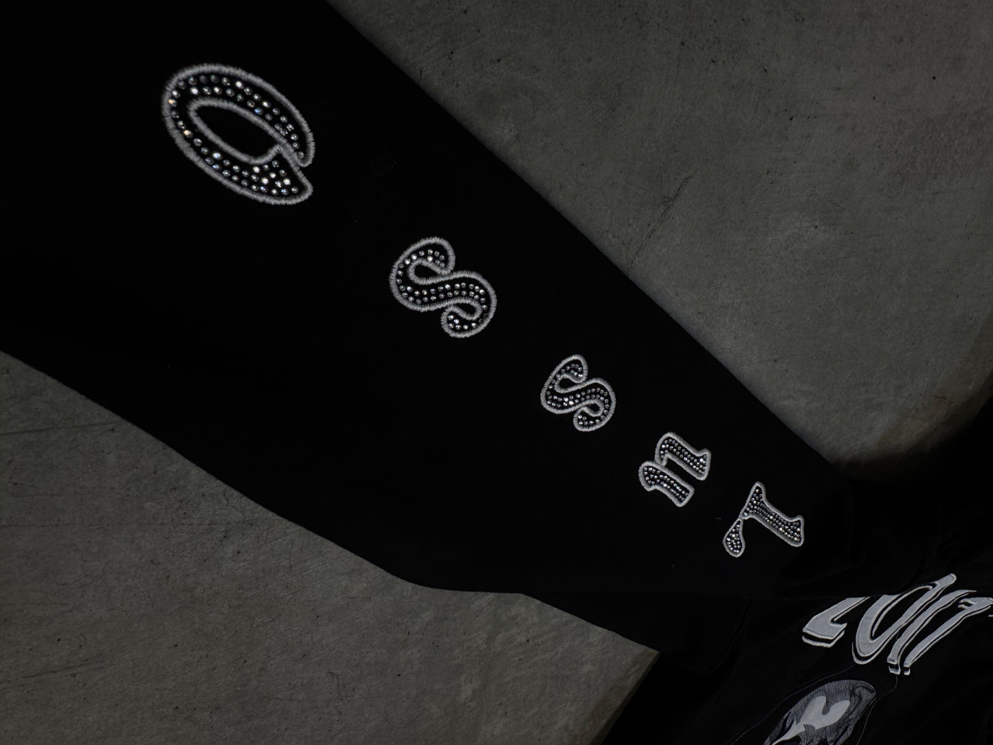 “Black” 2017 GIRO