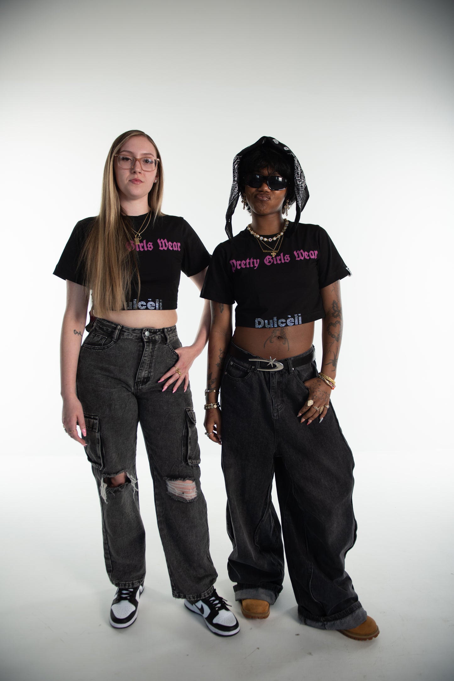 “BLACK” PRETTY GIRLS WEAR TEE V3